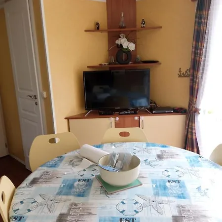 Mobilhome Nature 캠프장