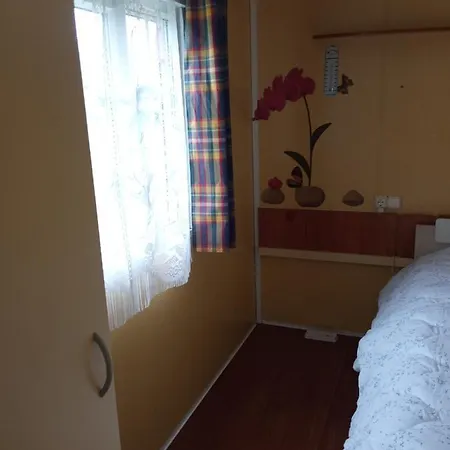 Кемпинг Mobilhome Nature Сен-Лоран-сюр-Мер