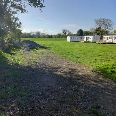 Mobilhome Nature 캠프장 *