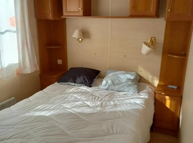 Mobilhome Nature Camping Saint-Laurent-sur-Mer